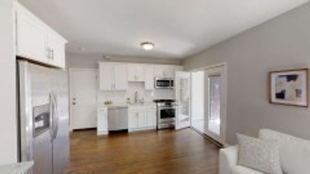 836 Canterbury 1R, Boston, MA 02131