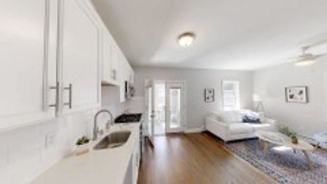 836 Canterbury 1R, Boston, MA 02131