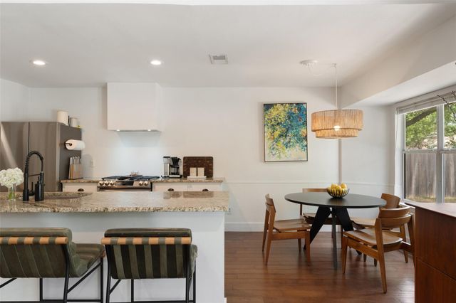 4705 Fieldstone DR, Austin, TX 78735