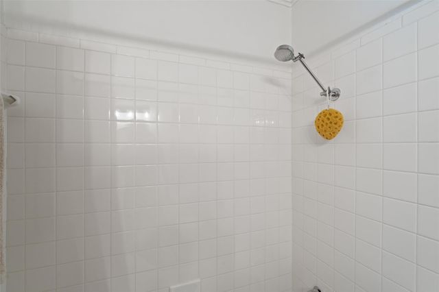 4705 Fieldstone DR, Austin, TX 78735