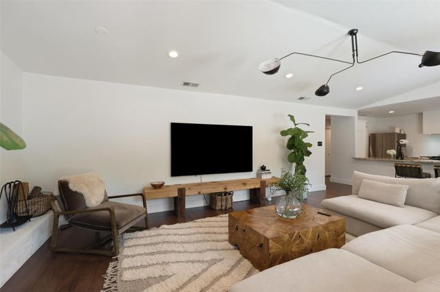 4705 Fieldstone DR, Austin, TX 78735