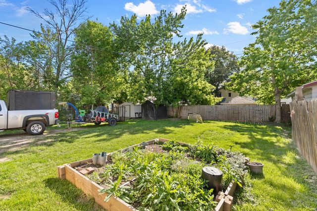 1075 Farrington Street, Saint Paul, MN 55117