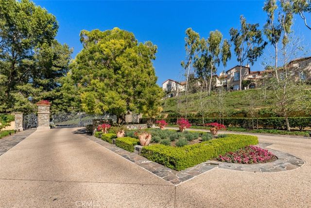 11 Sorrento Court, Newport Coast, CA 92657