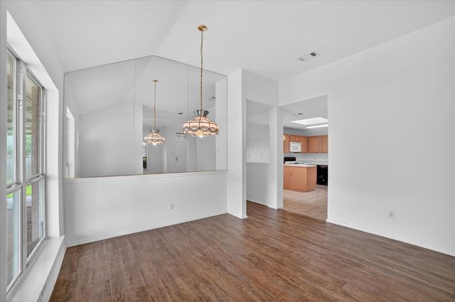 1201 Rye Glen Drive, Midlothian, TX 76065