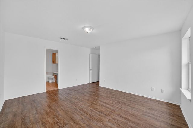 1201 Rye Glen Drive, Midlothian, TX 76065