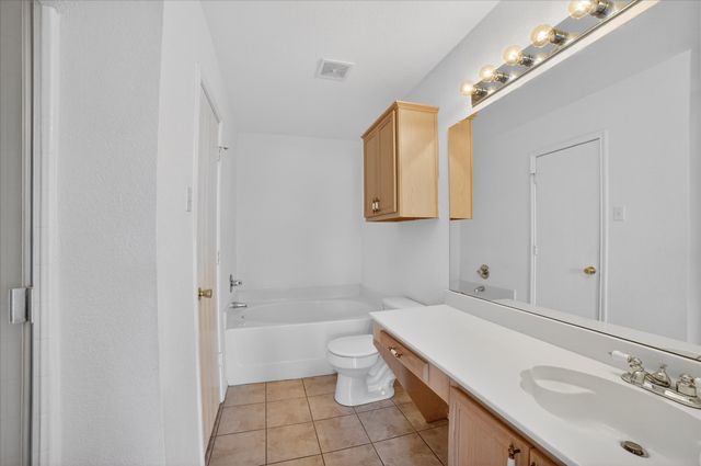 1201 Rye Glen Drive, Midlothian, TX 76065