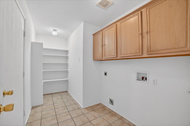 1201 Rye Glen Drive, Midlothian, TX 76065