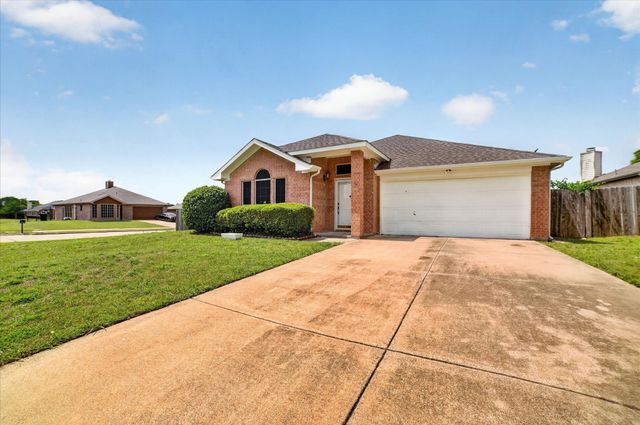 1201 Rye Glen Drive, Midlothian, TX 76065