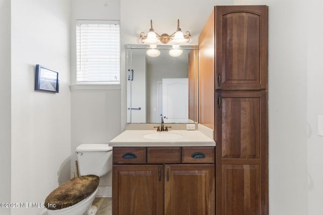 4480 DEERWOOD LAKE Parkway 532, Jacksonville, FL 32216