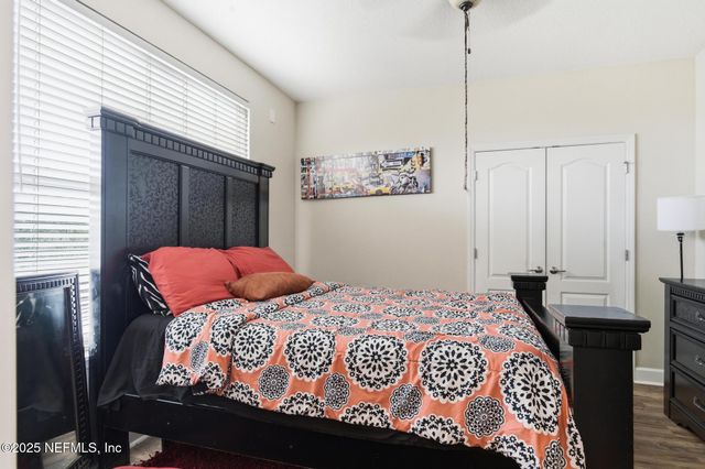 4480 DEERWOOD LAKE Parkway 532, Jacksonville, FL 32216