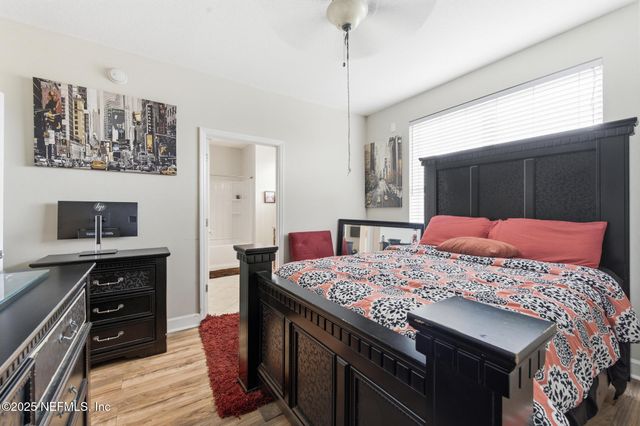 4480 DEERWOOD LAKE Parkway 532, Jacksonville, FL 32216