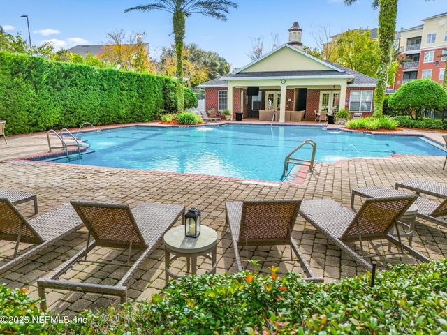 4480 DEERWOOD LAKE Parkway 532, Jacksonville, FL 32216