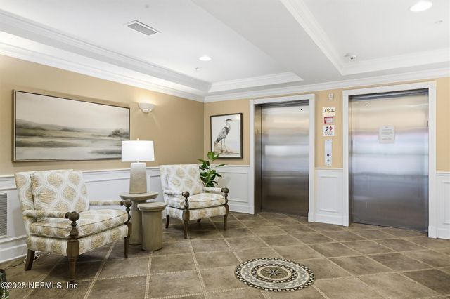 4480 DEERWOOD LAKE Parkway 532, Jacksonville, FL 32216