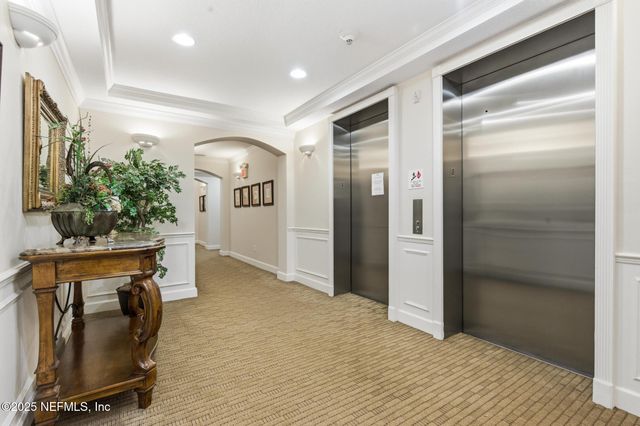 4480 DEERWOOD LAKE Parkway 532, Jacksonville, FL 32216