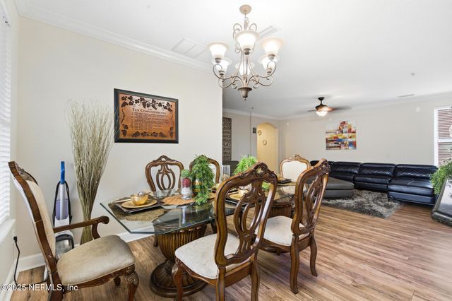 4480 DEERWOOD LAKE Parkway 532, Jacksonville, FL 32216