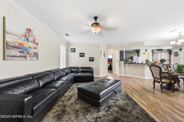 4480 DEERWOOD LAKE Parkway 532, Jacksonville, FL 32216