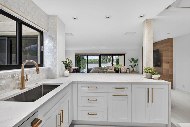 6550 N Ocean Boulevard 1, Ocean Ridge, FL 33435