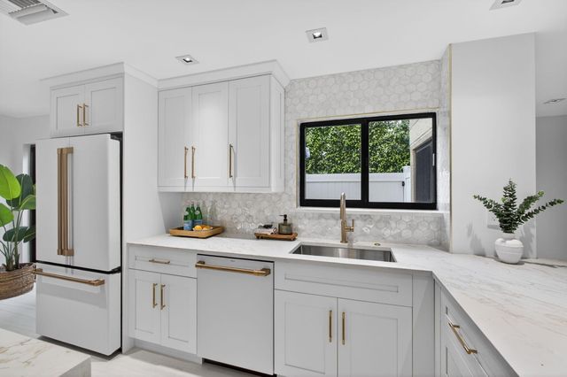 6550 N Ocean Boulevard 1, Ocean Ridge, FL 33435