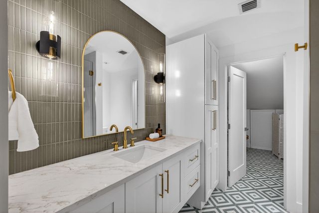 6550 N Ocean Boulevard 1, Ocean Ridge, FL 33435