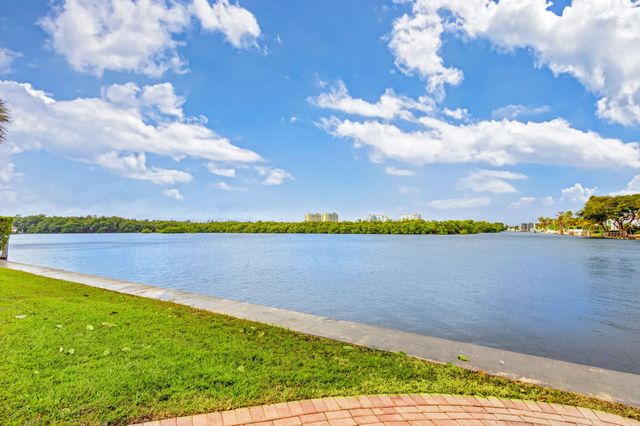 6550 N Ocean Boulevard 1, Ocean Ridge, FL 33435