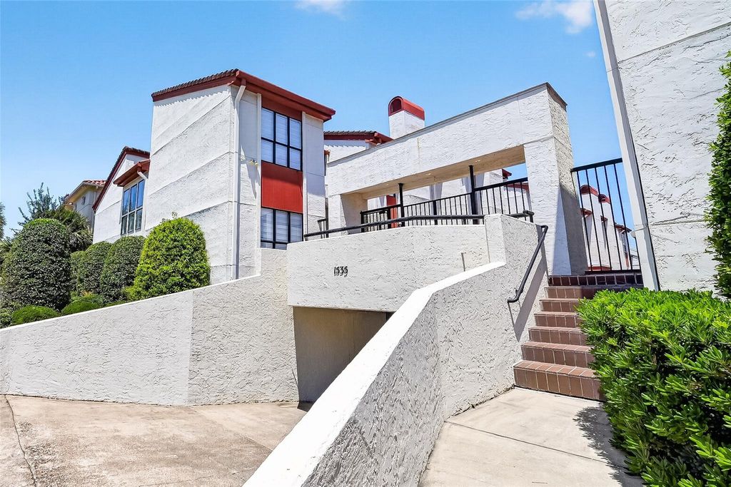 1535 Potomac Drive A, Houston, TX 77057