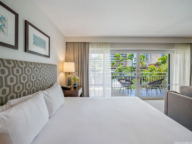 1777 Ala Moana Boulevard 213, Honolulu, HI 96815