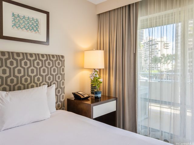 1777 Ala Moana Boulevard 213, Honolulu, HI 96815