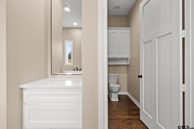 1003 Stone Haven, Mt Pleasant, TX 75455