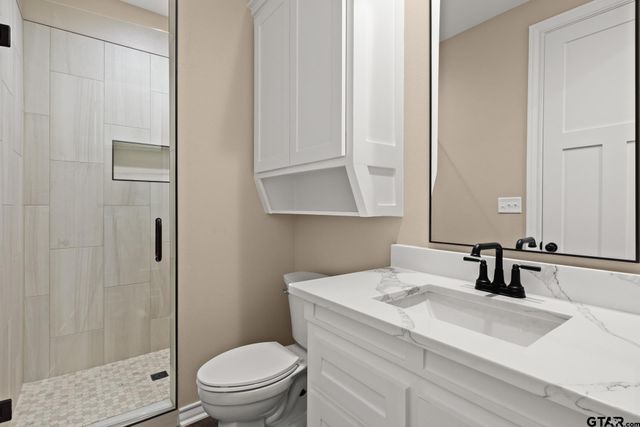 1003 Stone Haven, Mt Pleasant, TX 75455