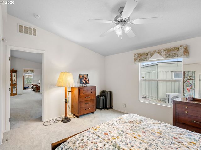 11772 Sw ROYAL VILLA Dr, Portland, OR 97224