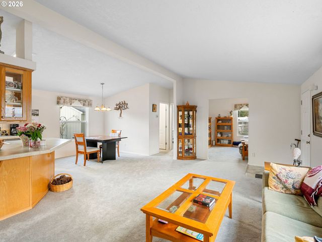 11772 Sw ROYAL VILLA Dr, Portland, OR 97224