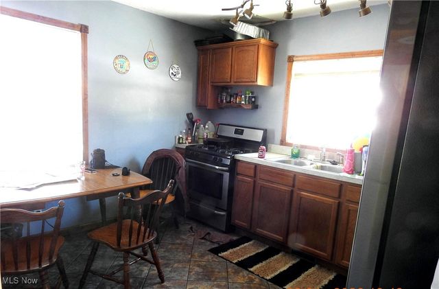 171 Washington Avenue, Ravenna, OH 44266