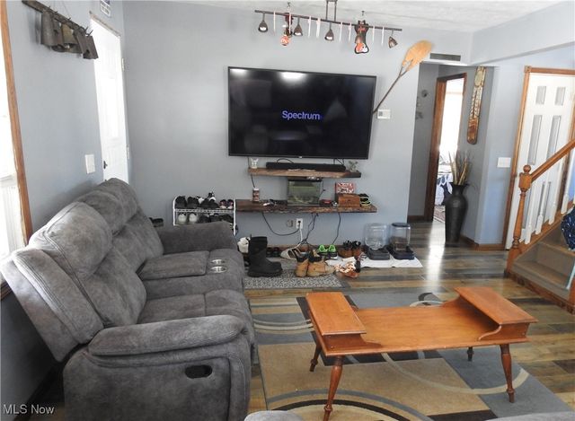 171 Washington Avenue, Ravenna, OH 44266