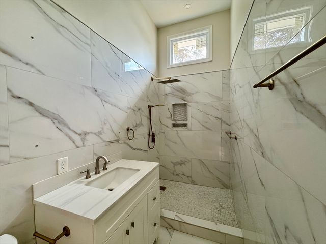 175 Wilbur Ave, Swansea, MA 02777