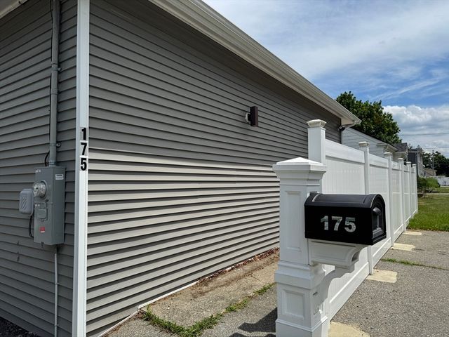 175 Wilbur Ave, Swansea, MA 02777