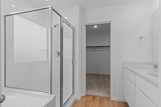 9015 Rose Water Trails, Iowa Colony, TX 77583