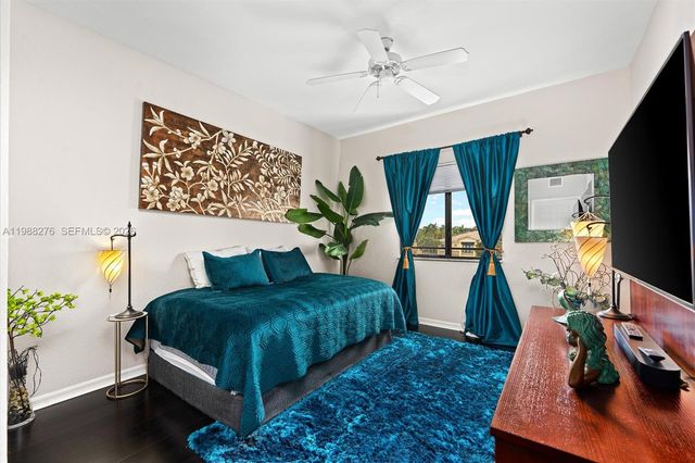 2725 Anzio Ct 307, Palm Beach Gardens, FL 33410