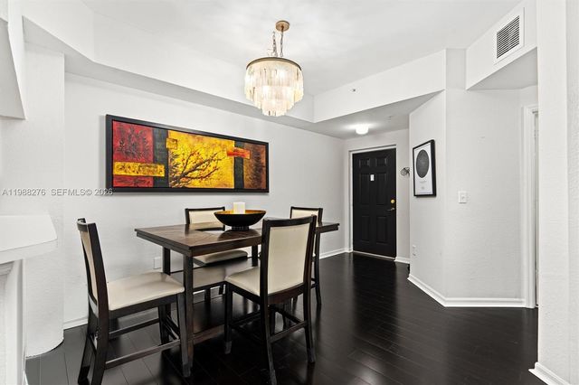 2725 Anzio Ct 307, Palm Beach Gardens, FL 33410