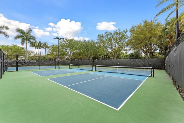 2725 Anzio Ct 307, Palm Beach Gardens, FL 33410