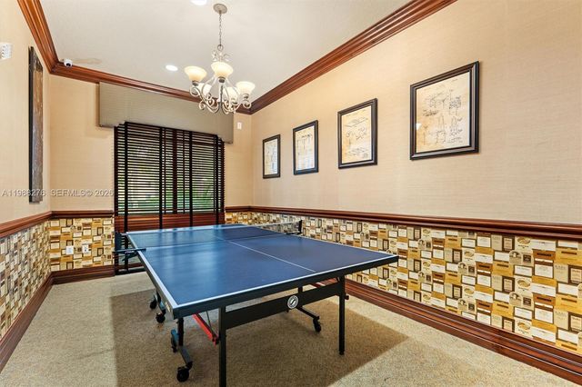 2725 Anzio Ct 307, Palm Beach Gardens, FL 33410