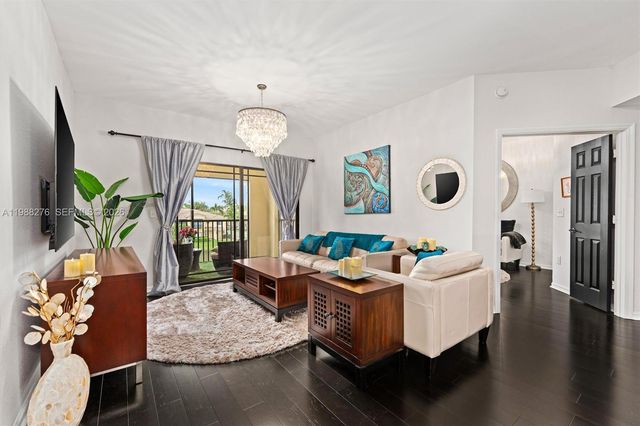 2725 Anzio Ct 307, Palm Beach Gardens, FL 33410