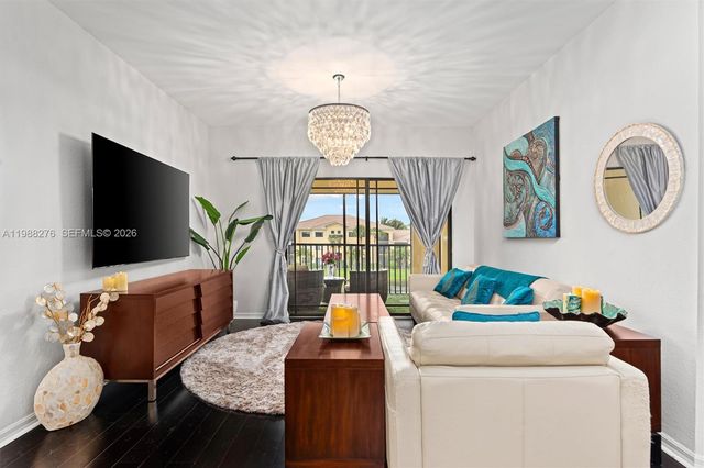 2725 Anzio Ct 307, Palm Beach Gardens, FL 33410