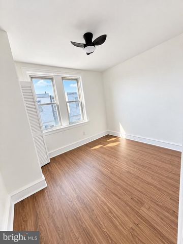 3828 K ST, Philadelphia, PA 19124