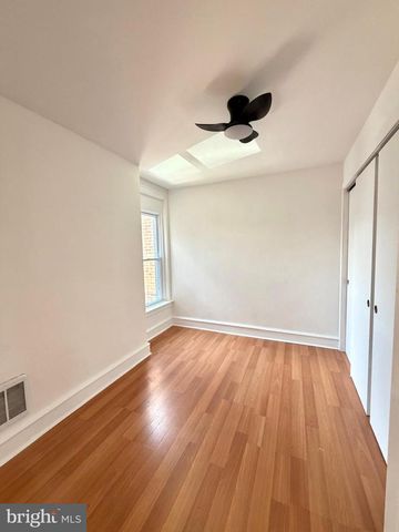 3828 K ST, Philadelphia, PA 19124