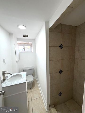 3828 K ST, Philadelphia, PA 19124