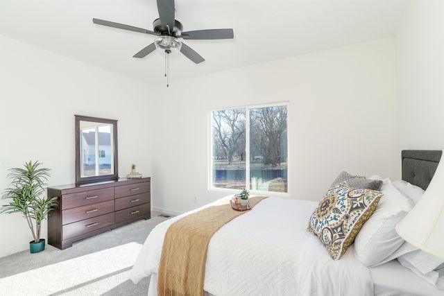 5255 Pinecrest Ct N, Bel Aire, KS 67220