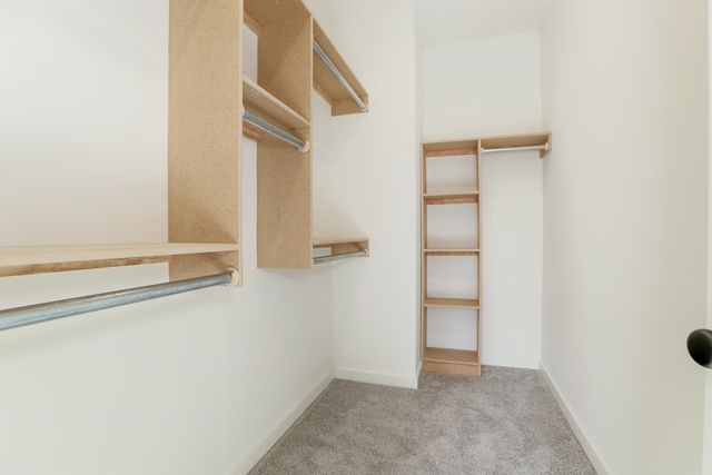 5255 Pinecrest Ct N, Bel Aire, KS 67220