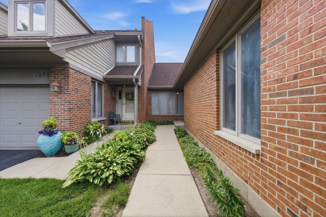 1975 Koehling Road, Northbrook, IL 60062