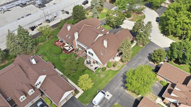 1975 Koehling Road, Northbrook, IL 60062