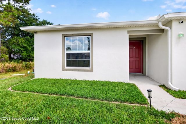 681 Floyd Street SE, Palm Bay, FL 32909